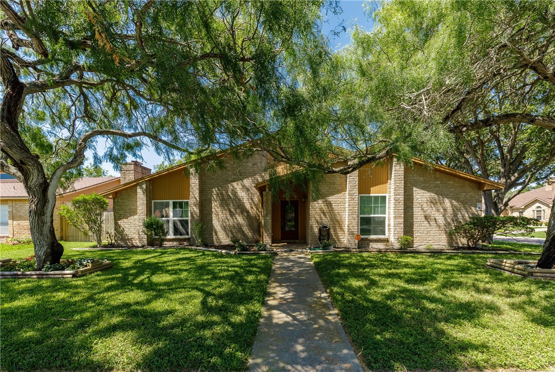 4901 Brinkwood Drive Corpus Christi TX 78413