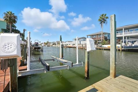 228 Starboard Avenue Rockport TX 78382