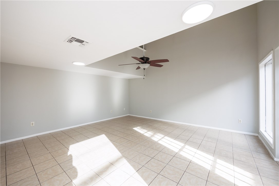 801 S Carancahua Street Corpus Christi TX 78401