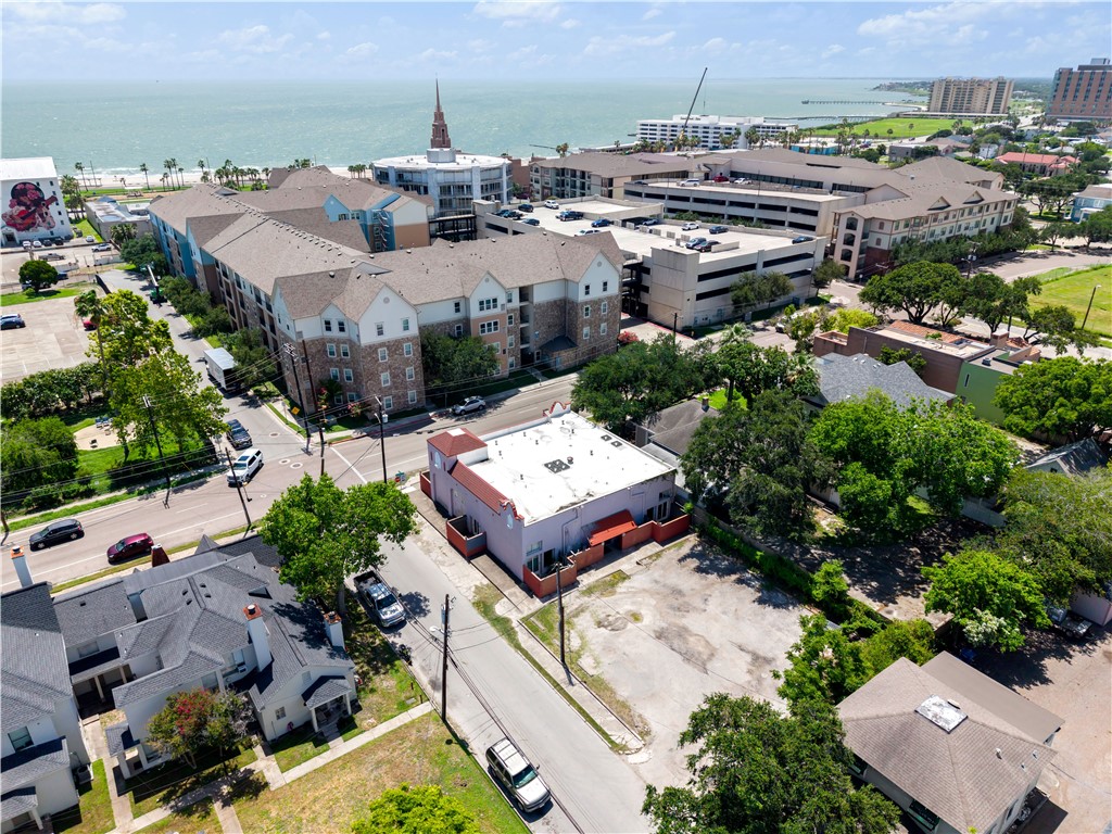 801 S Carancahua Street Corpus Christi TX 78401