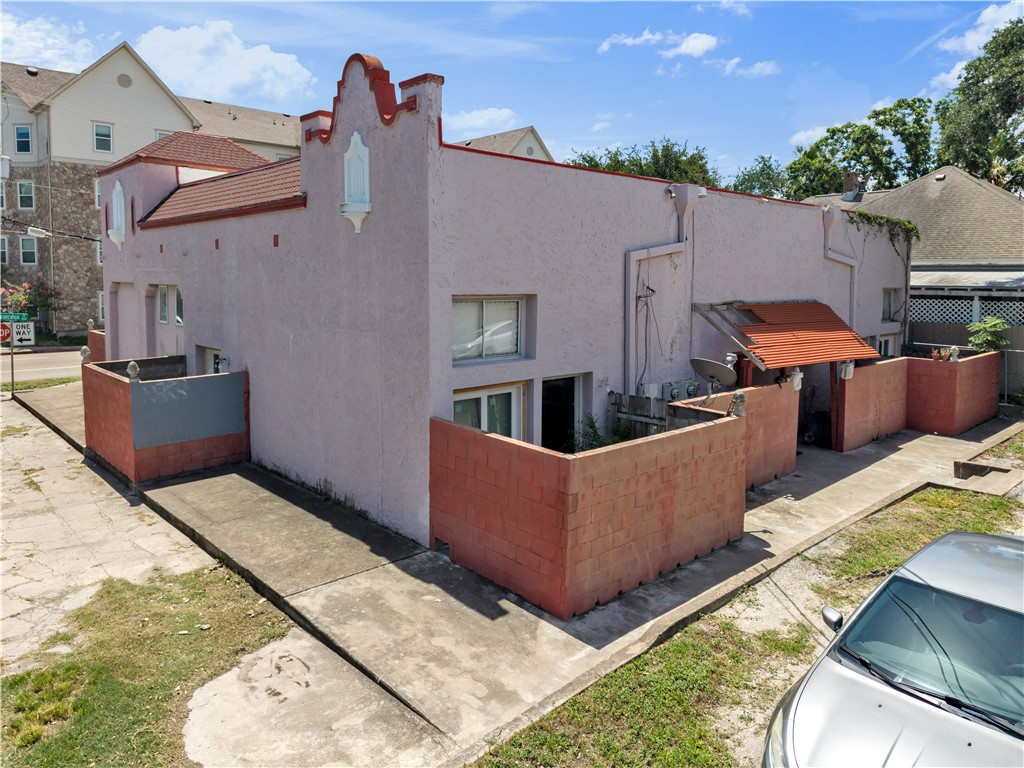 801 S Carancahua Street Corpus Christi TX 78401