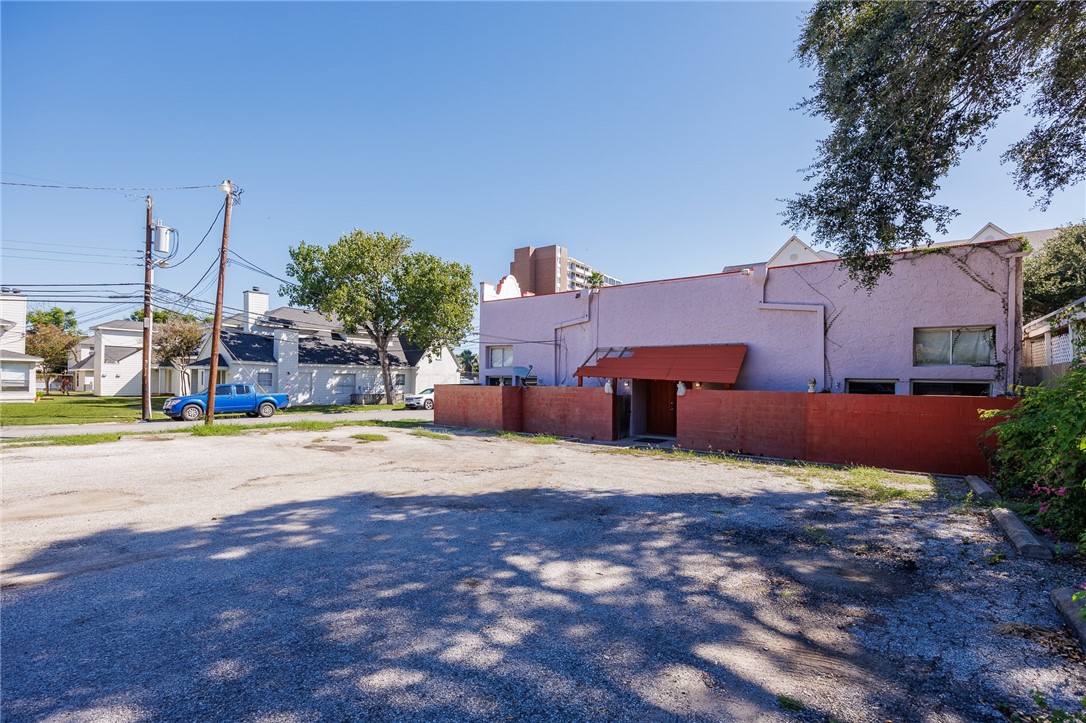 801 S Carancahua Street Corpus Christi TX 78401