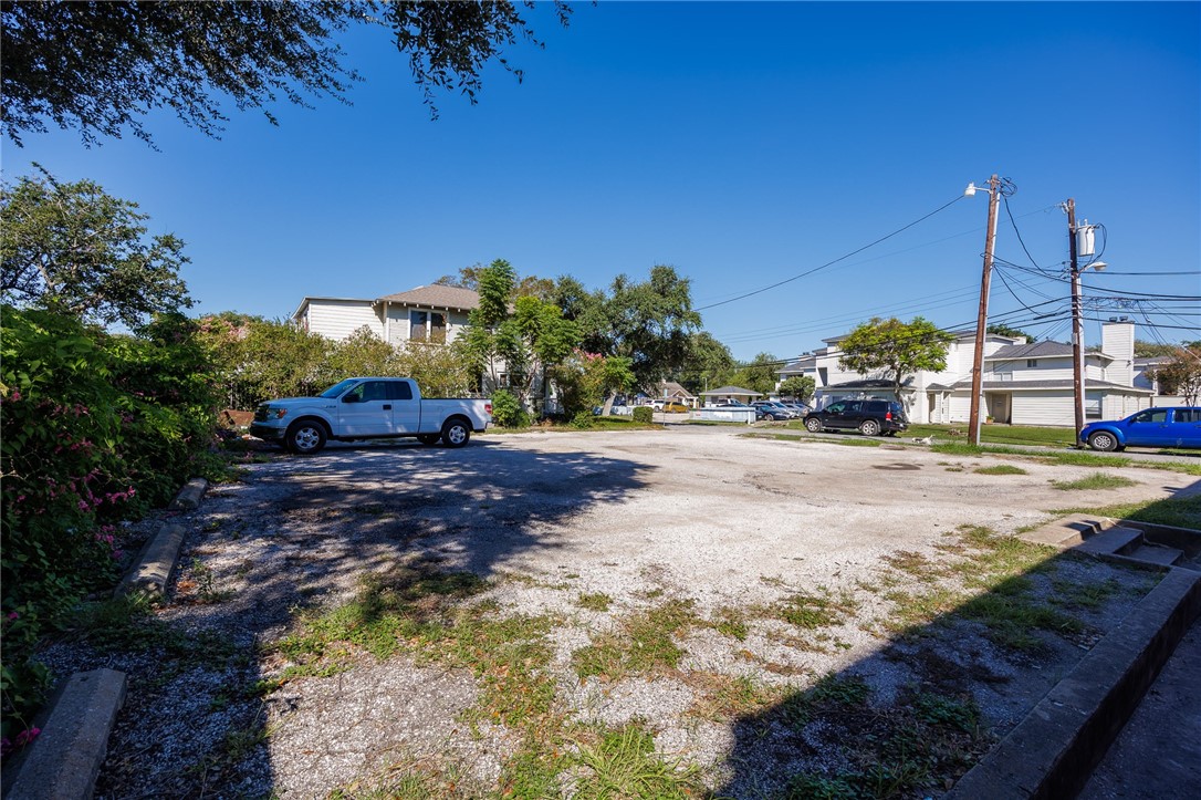 801 S Carancahua Street Corpus Christi TX 78401
