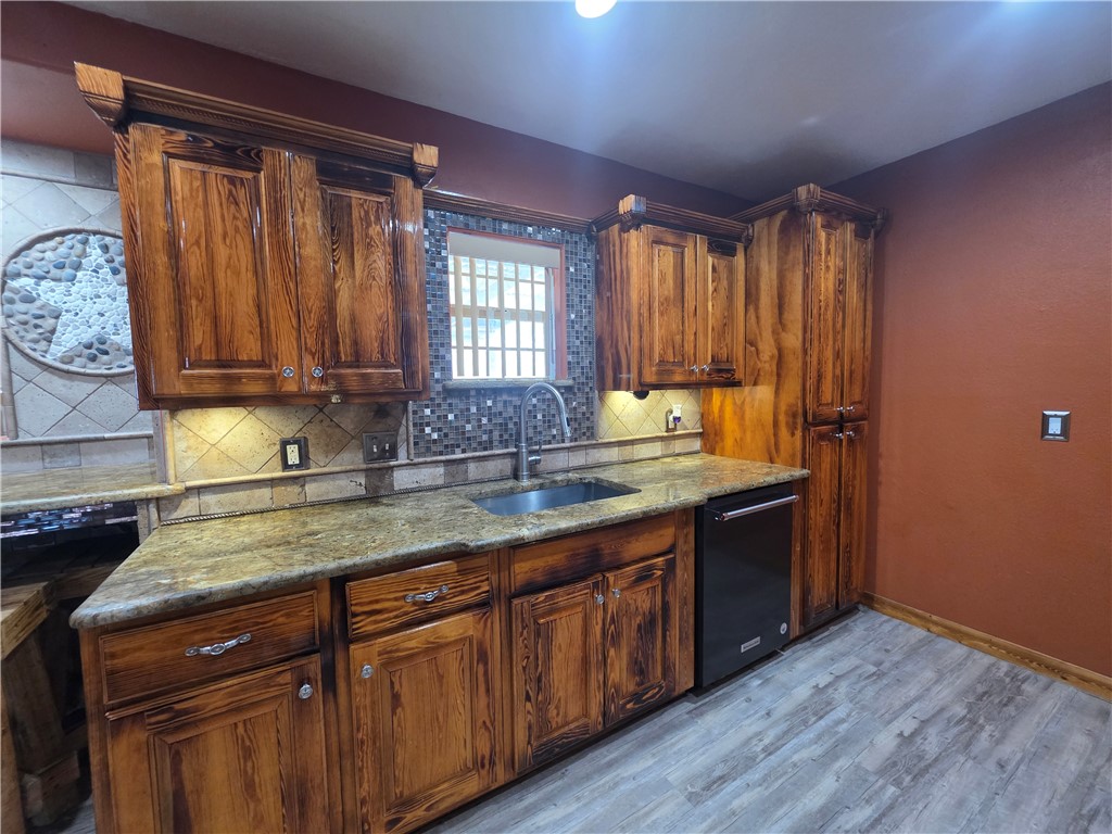 1905 Suntide Road Corpus Christi TX 78409