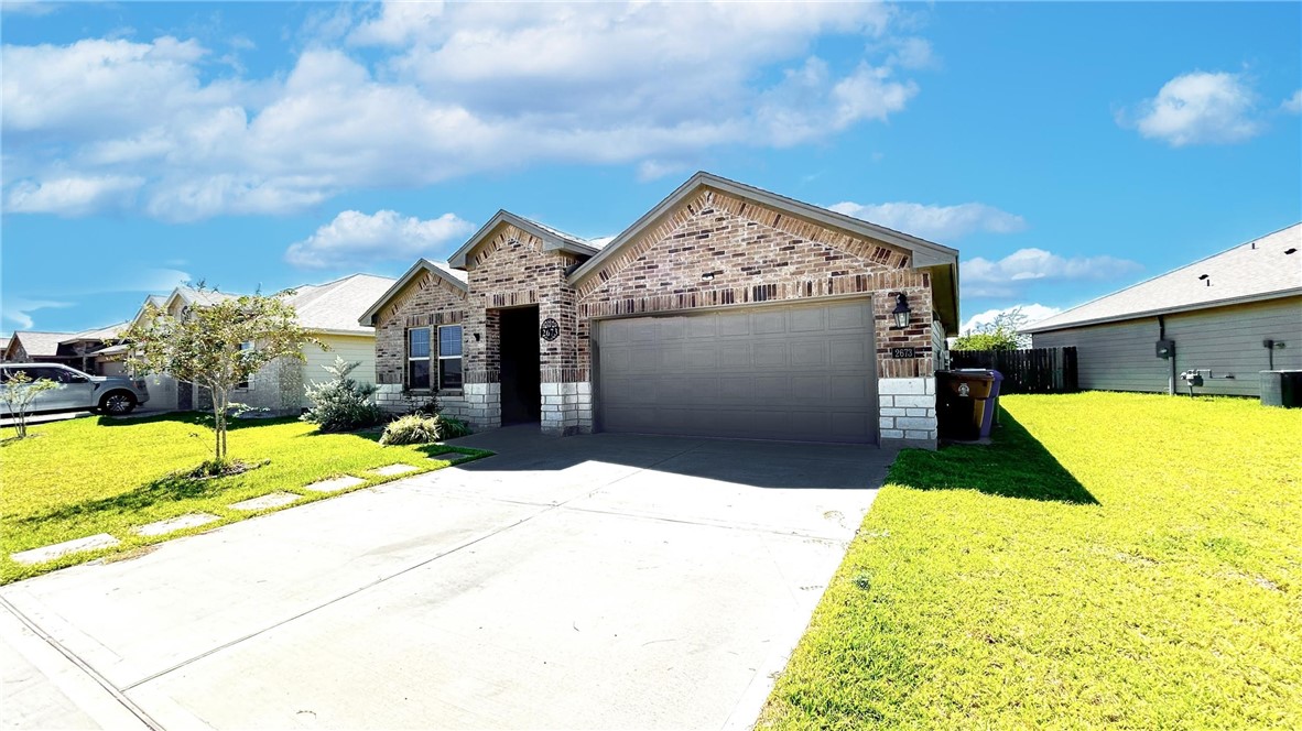 2673 Abbey Corpus Christi TX 78415