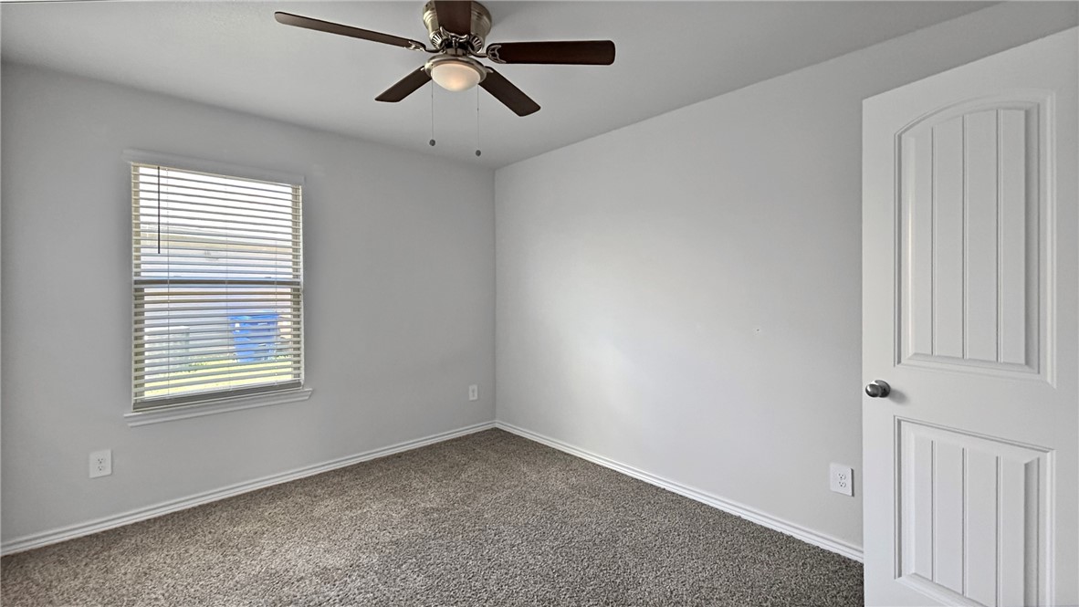 2673 Abbey Corpus Christi TX 78415