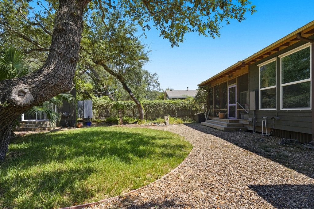 1908 Glass Avenue Rockport TX 78382