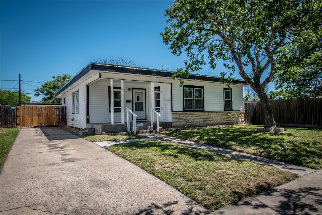 3518 Carrolleton Street Corpus Christi TX 78411