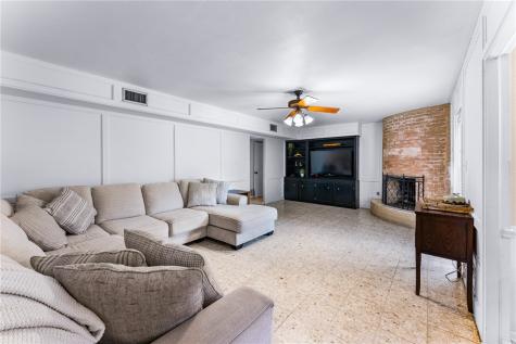 4325 Saint George Drive Corpus Christi TX 78413