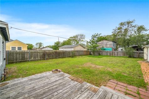 1105 Tyler Avenue Corpus Christi TX 78404