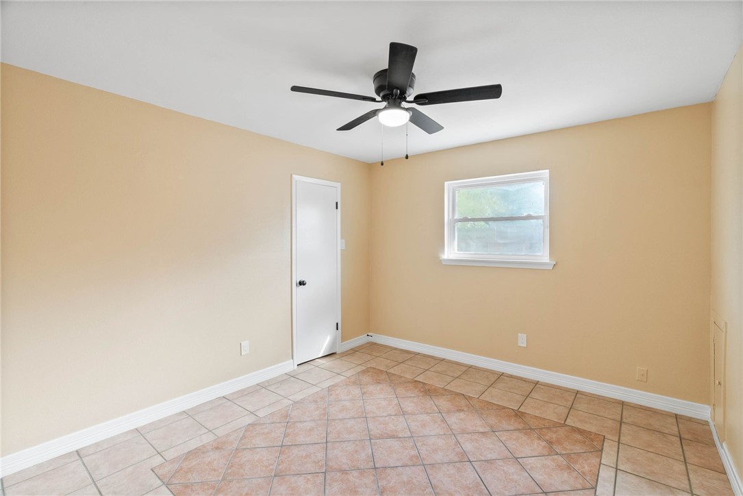 1806 Brazos Drive Corpus Christi TX 78412