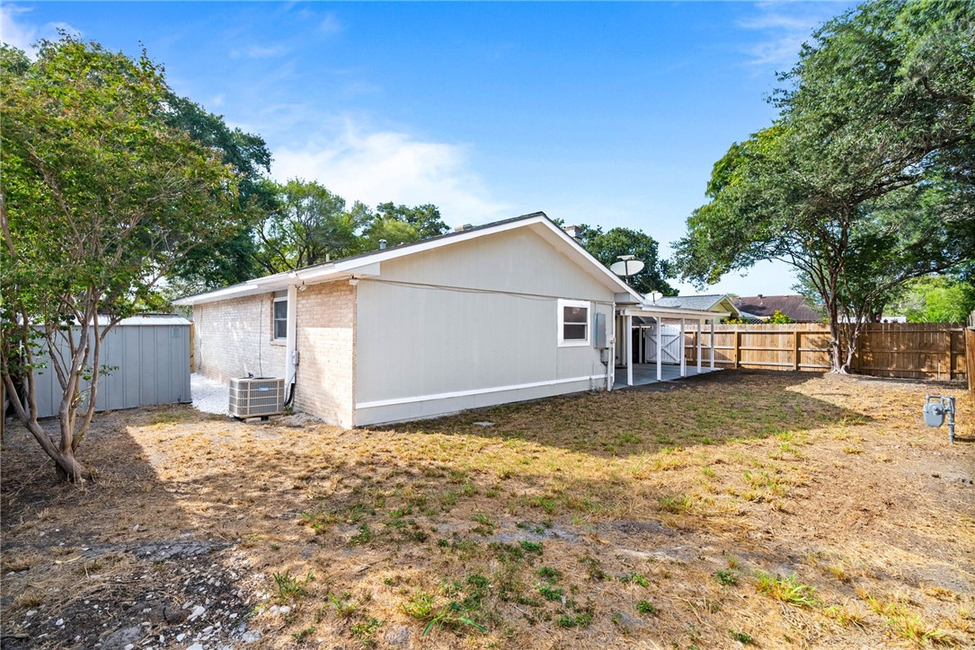 1806 Brazos Drive Corpus Christi TX 78412