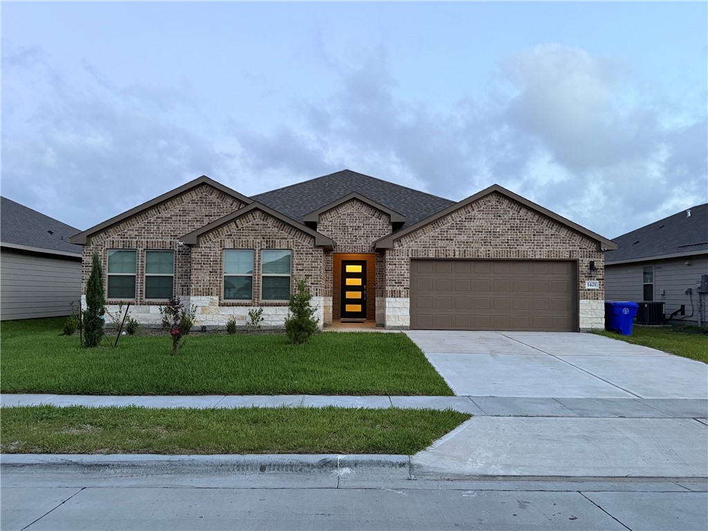 1421 Irigoyen Street Corpus Christi TX 78415