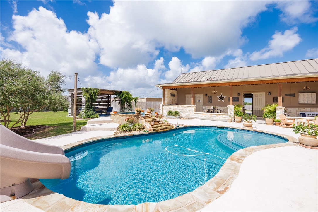 6702 Digger Corpus Christi TX 78415