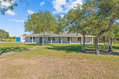 104 Old Beeville Highway Refugio TX 78377