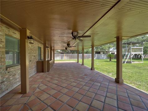 1540 W Deberry Avenue Aransas Pass TX 78336