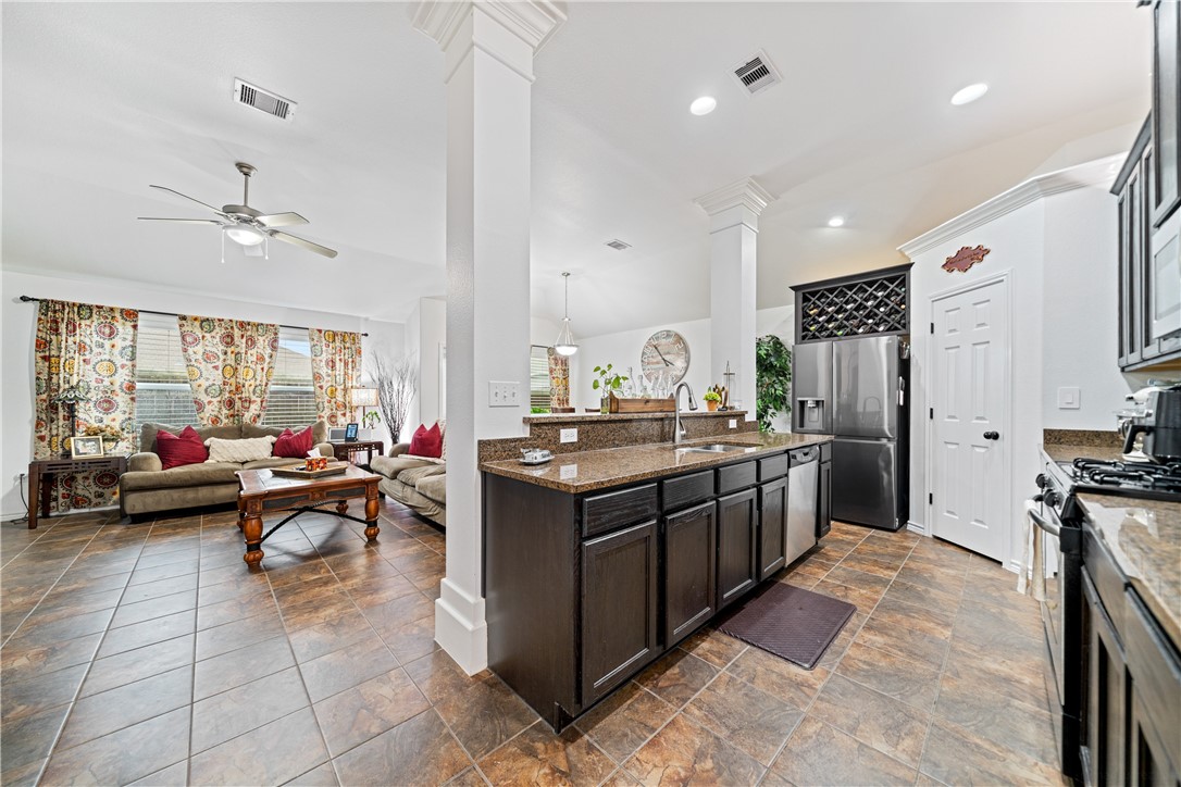 3909 Los Arroyos Drive Corpus Christi TX 78414