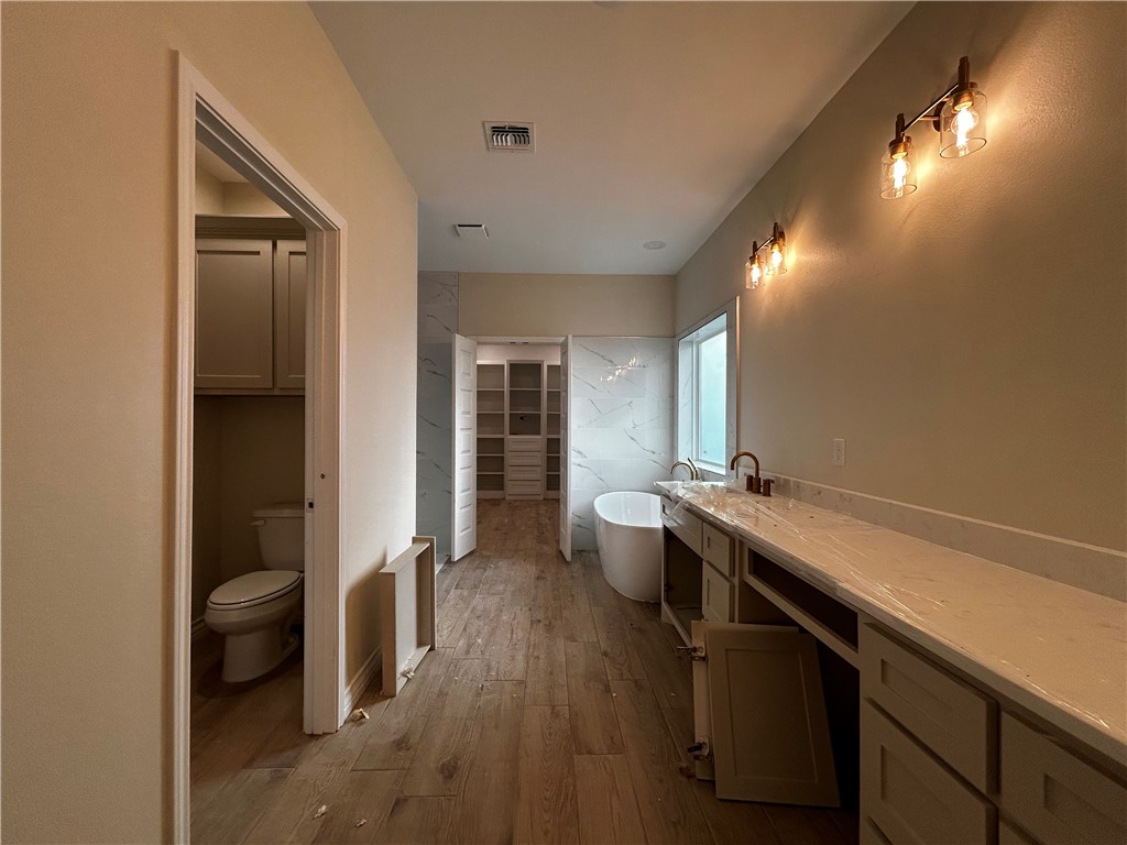 1510 Aegon Court Corpus Christi TX 78415