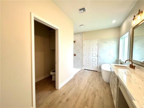 1510 Aegon Court Corpus Christi TX 78415