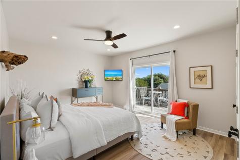 605 + 607 Copano Bay Drive Bayside TX 78340