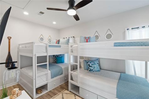 605 + 607 Copano Bay Drive Bayside TX 78340