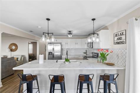 605 + 607 Copano Bay Drive Bayside TX 78340