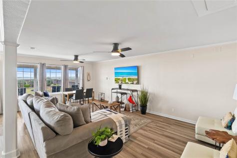 605 + 607 Copano Bay Drive Bayside TX 78340