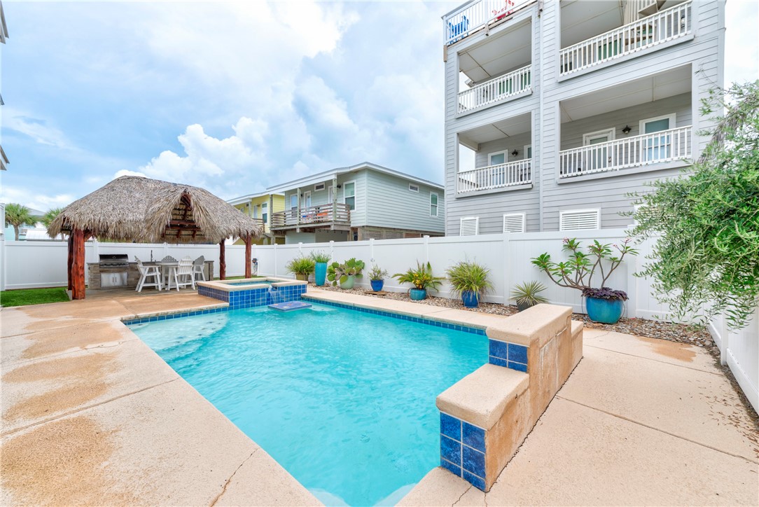 853 Oceanside Drive Port Aransas TX 78373