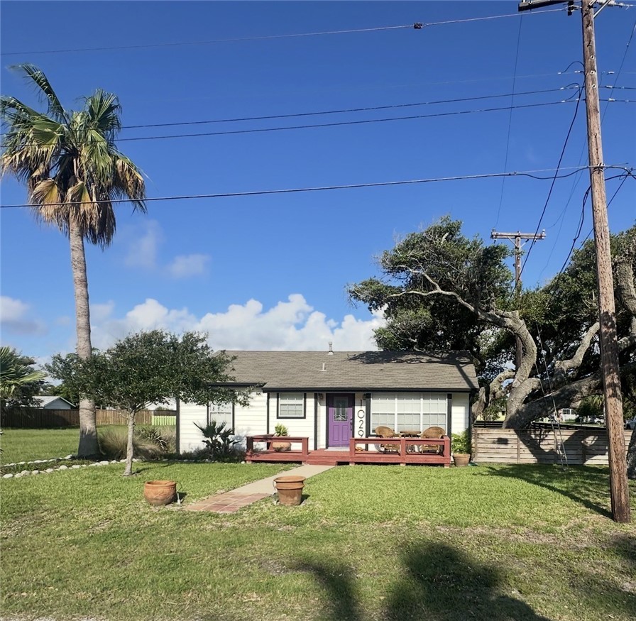 1029 Lady Claire Street Rockport TX 78382