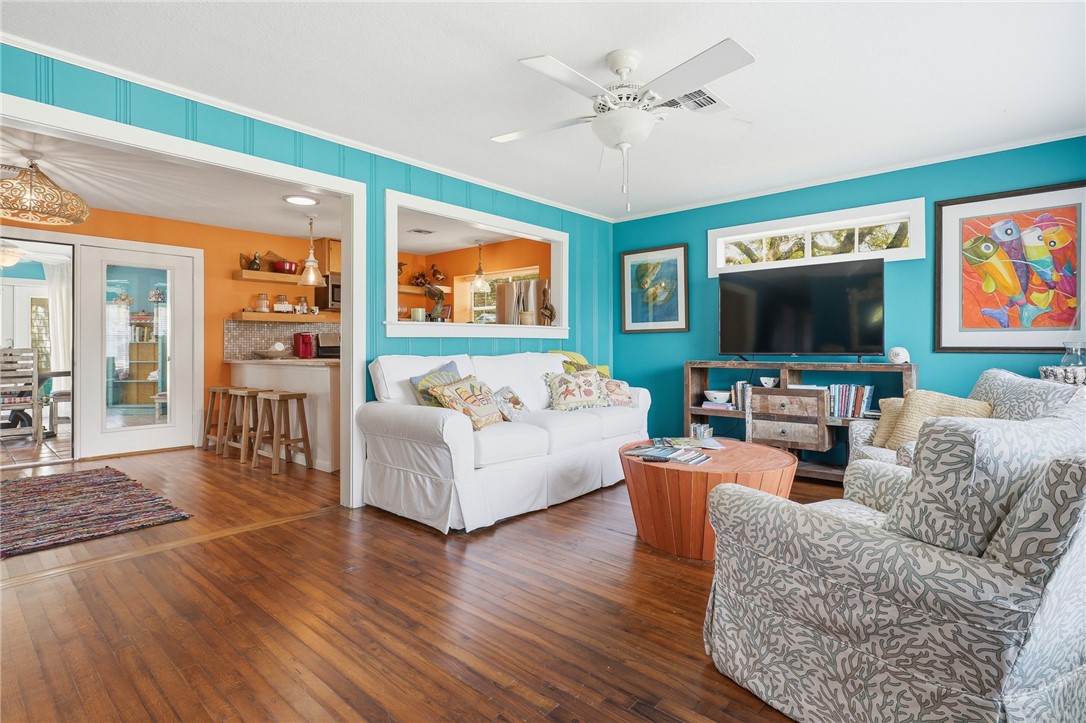 1029 Lady Claire Street Rockport TX 78382