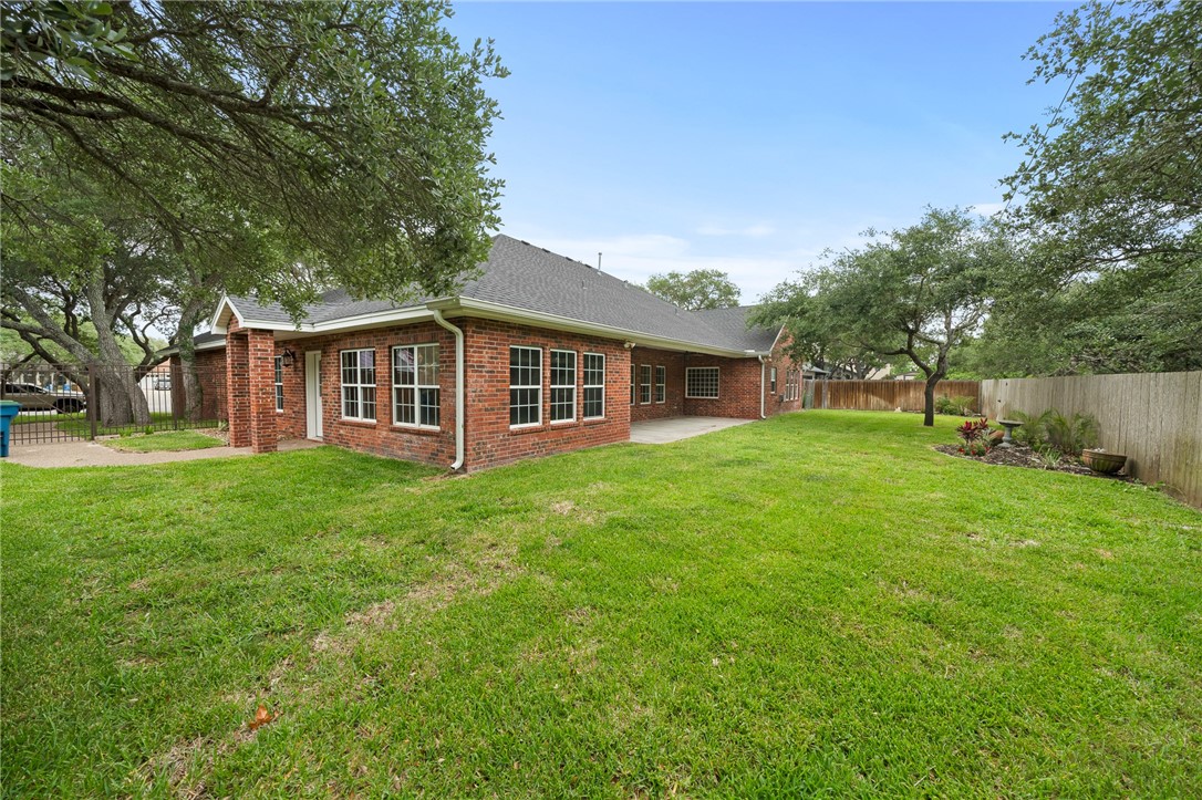 491 Augusta Drive Rockport TX 78382