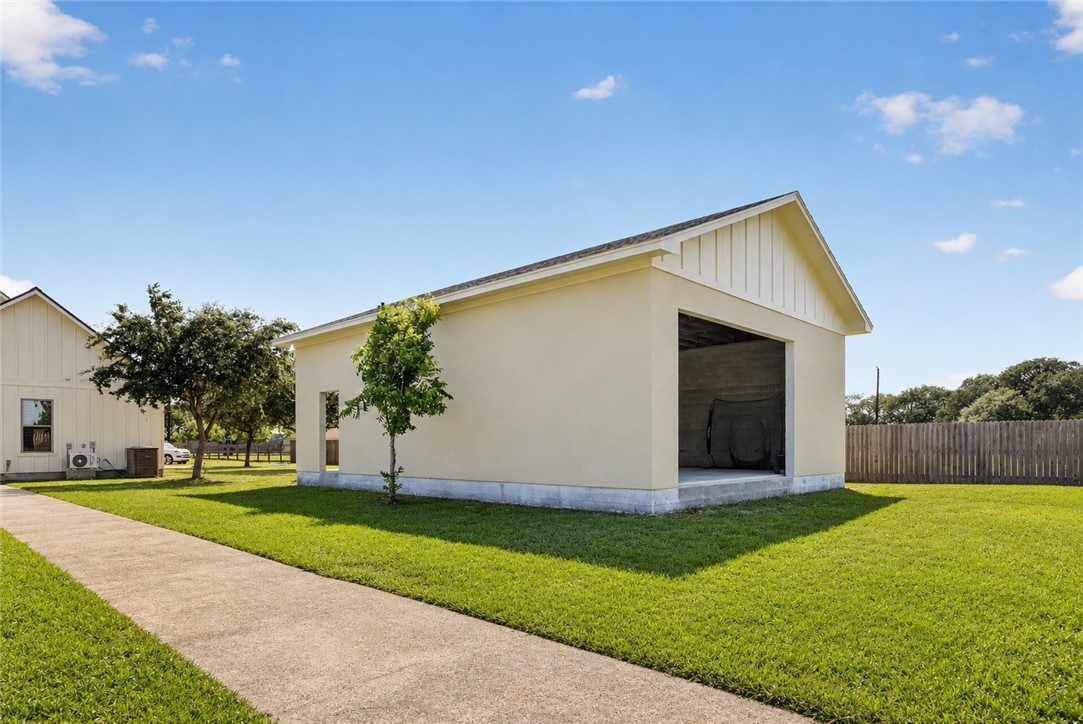 1056 Glenoak Drive Corpus Christi TX 78418