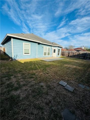 7225 Lake Serenity Drive Corpus Christi TX 78414