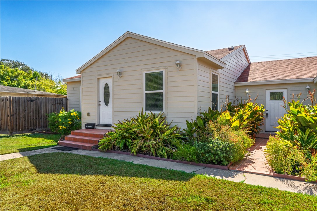 437 Homecrest Street Corpus Christi TX 78412