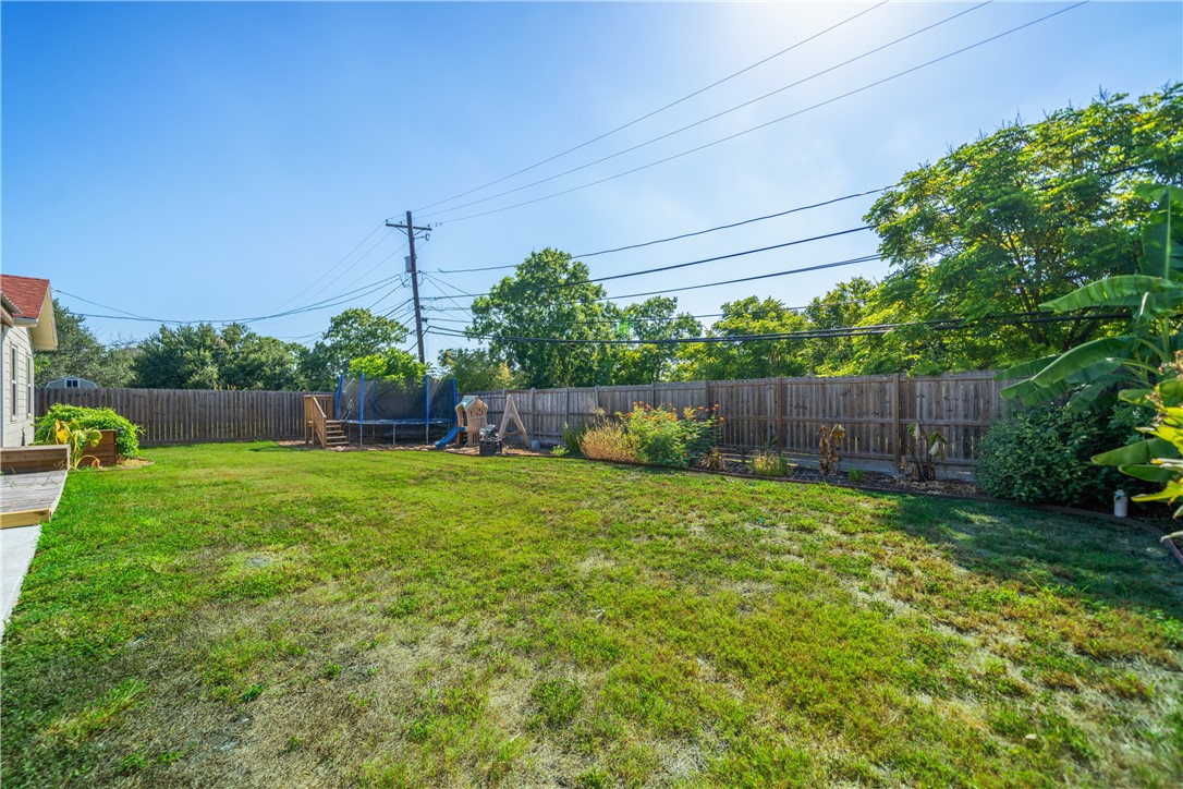 437 Homecrest Street Corpus Christi TX 78412
