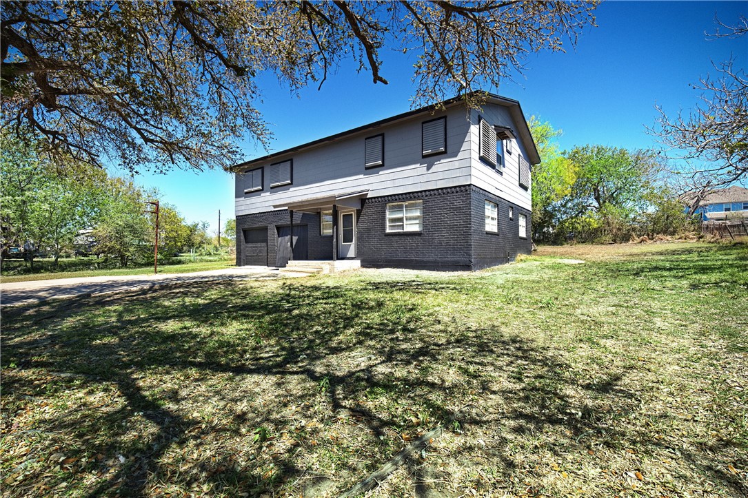 241 Doyle Drive Portland TX 78374