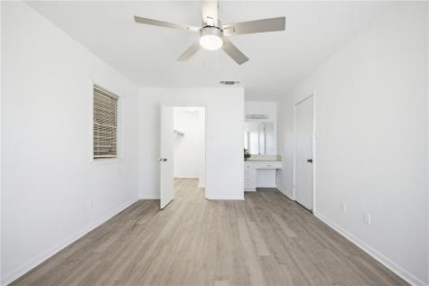 241 Doyle Drive Portland TX 78374