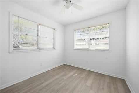 241 Doyle Drive Portland TX 78374