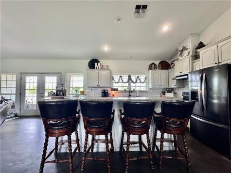 14244 County Road 1144 Sinton TX 78387