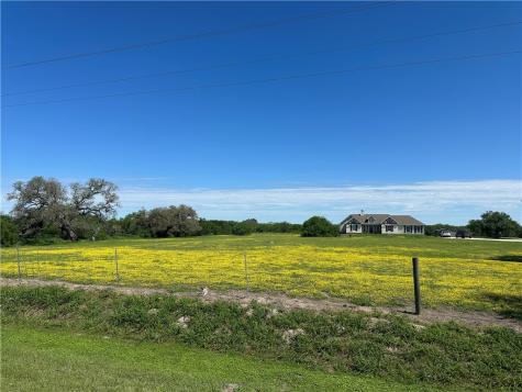 14244 County Road 1144 Sinton TX 78387