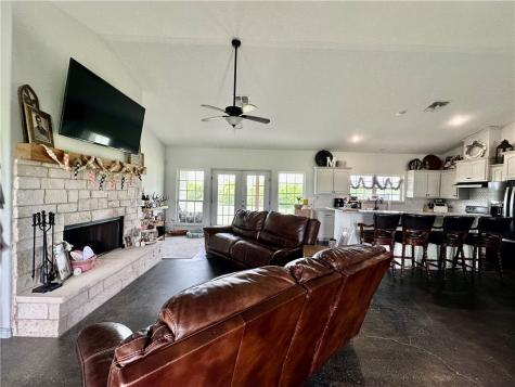 14244 County Road 1144 Sinton TX 78387