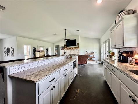 14244 County Road 1144 Sinton TX 78387