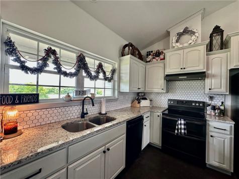 14244 County Road 1144 Sinton TX 78387