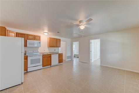 417/421 West Avenue C Port Aransas TX 78373