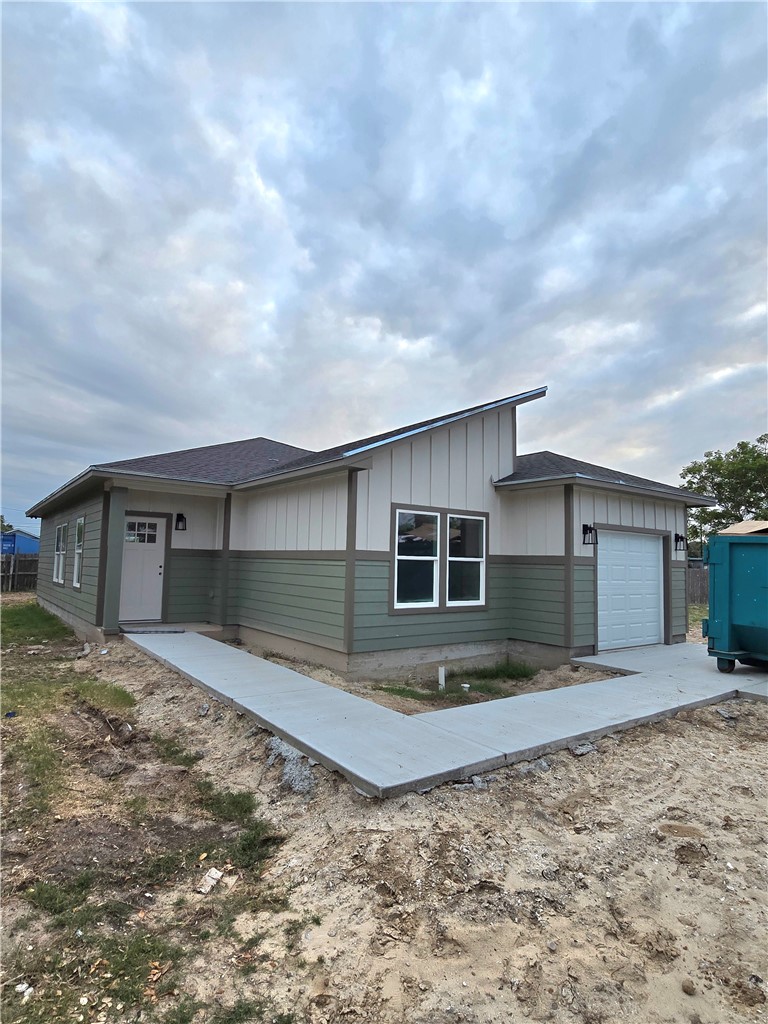 833 Utica Street Corpus Christi TX 78418