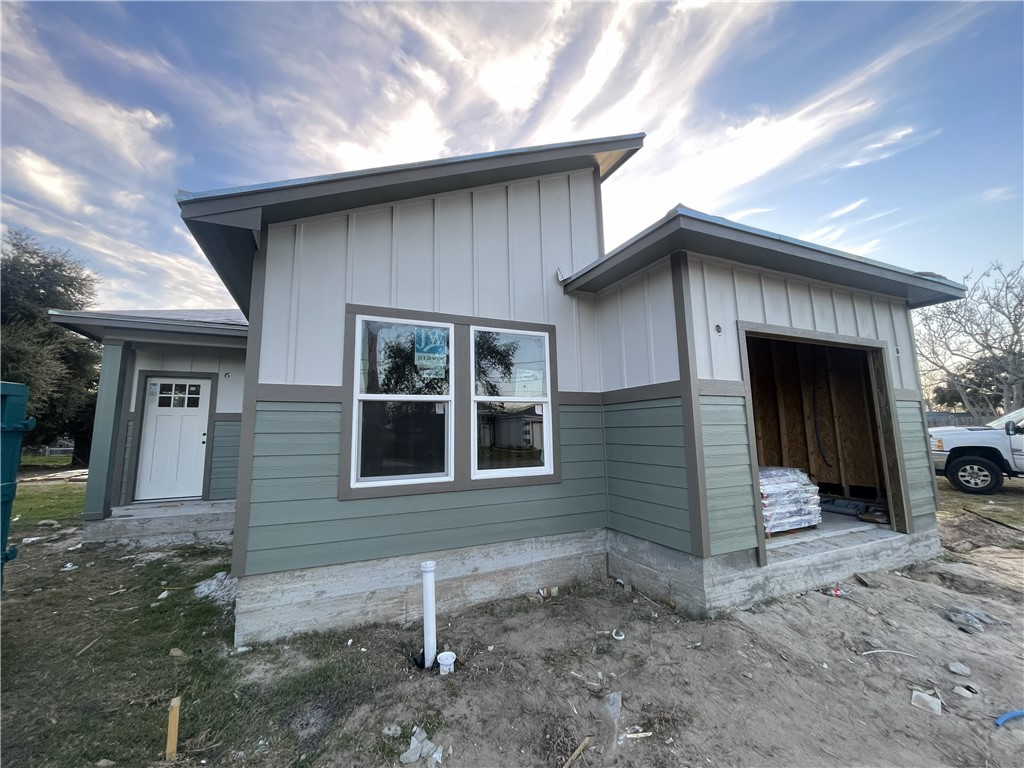 833 Utica Street Corpus Christi TX 78418