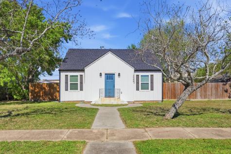 2585 San Angelo Avenue Ingleside TX 78362