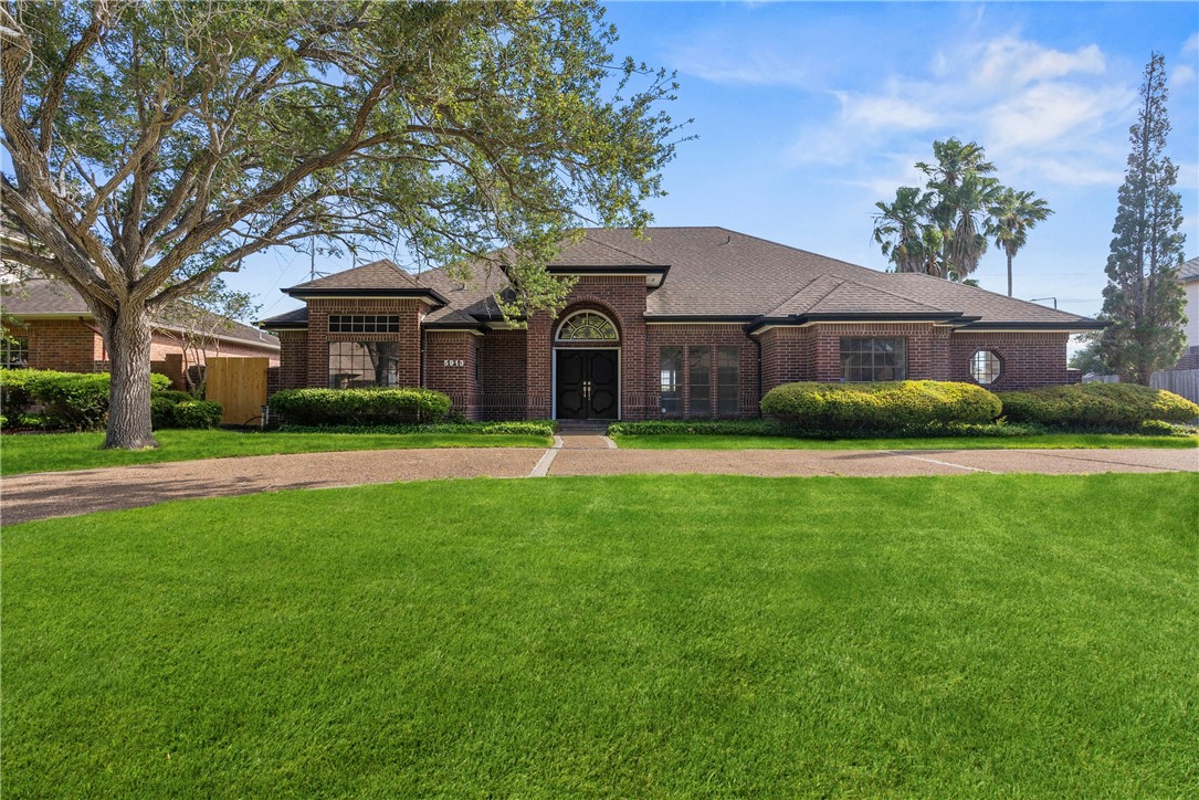 5913 Woodmere Drive Corpus Christi TX 78414