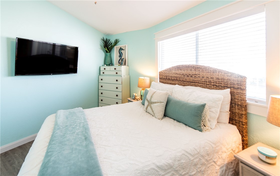 1923 S 11th Street 2 Port Aransas TX 78373