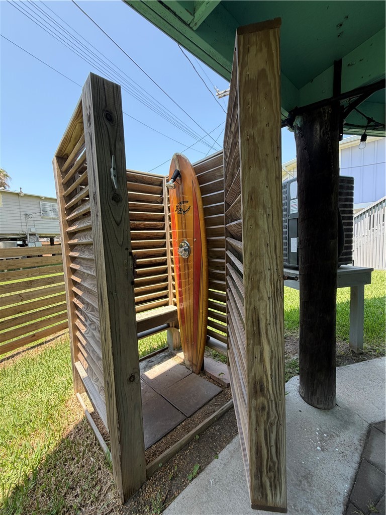 1923 S 11th Street 2 Port Aransas TX 78373